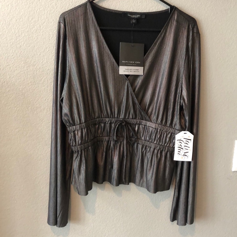 Women’s large silver black shiny metallic silk satin blouse.Match pants in small